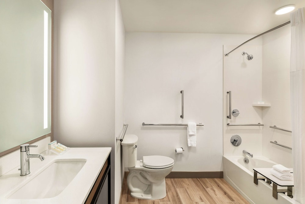 Hilton Garden Inn Seattle Airport - photo 18