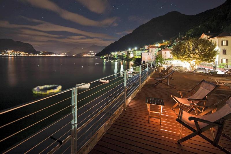 Hotel Villa Aurora - carbon neutral hotel in Lezzeno
