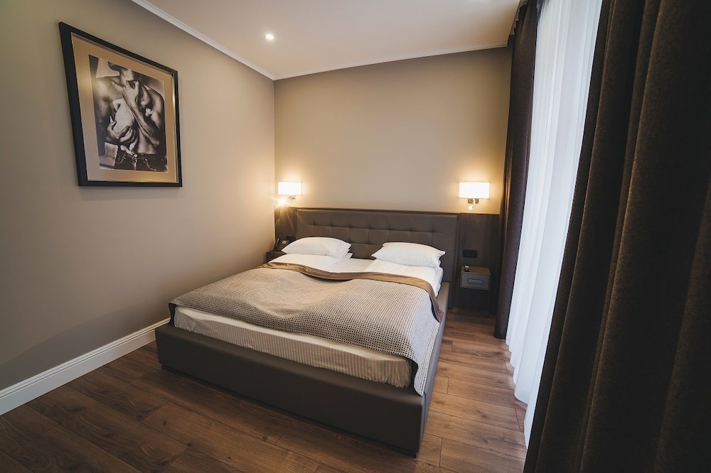 Hotel Irys by Derenivska Kupil — Uzhgorod — photo 3
