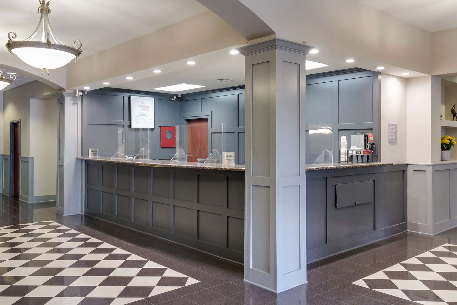 SureStay Plus Hotel by Best Western Houston Medical Center - photo 15