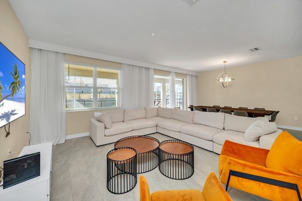Ultimate 9 Champions Gate Resort Property With Spa 9 Bedroom Villa by RedAwning Kissimmee - photo 26