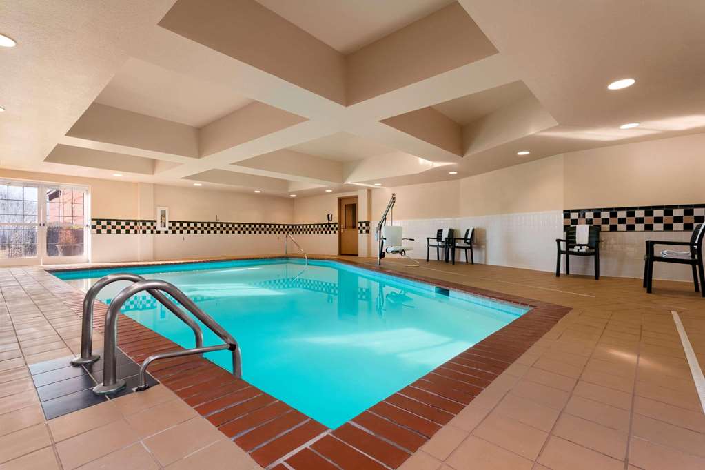 Country Inn & Suites by Radisson Anderson SC - photo 12