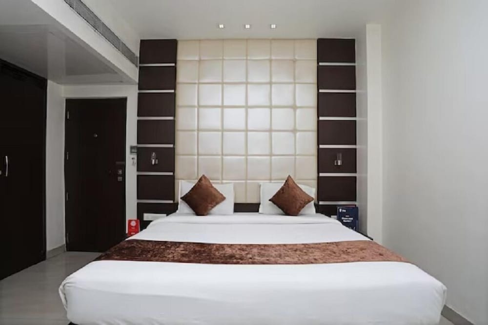 Hotel D Grand — Bareilly — photo 5