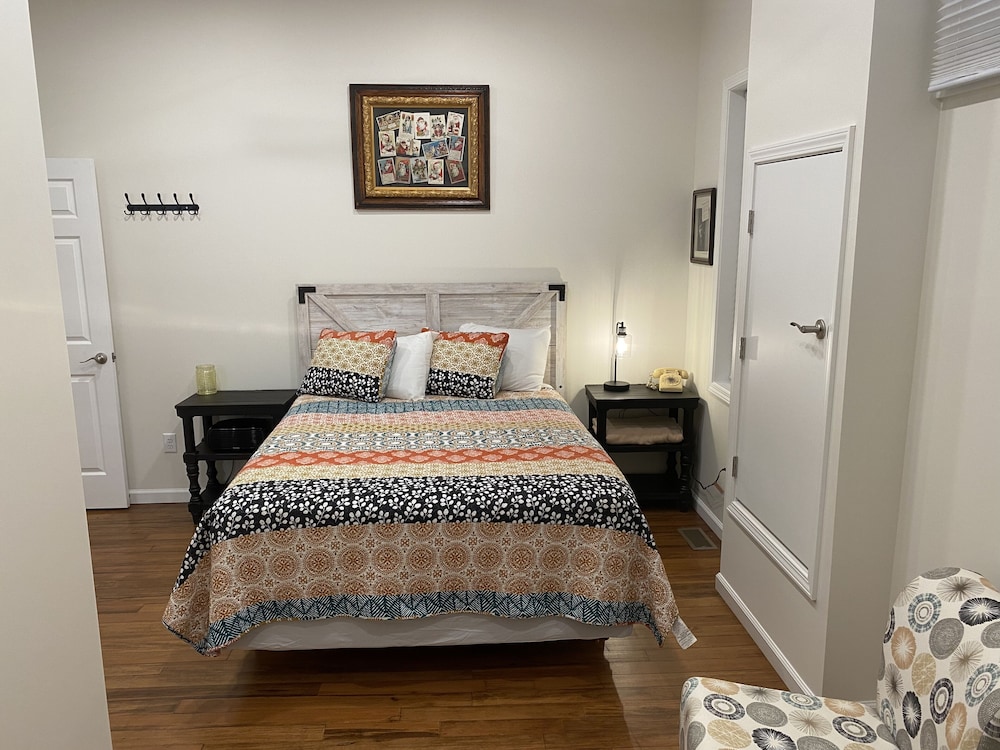 Hermann Crown Suites - photo 14