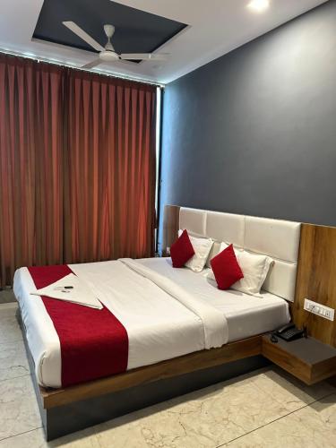Hotel Dumas Near Airport in Surat, India