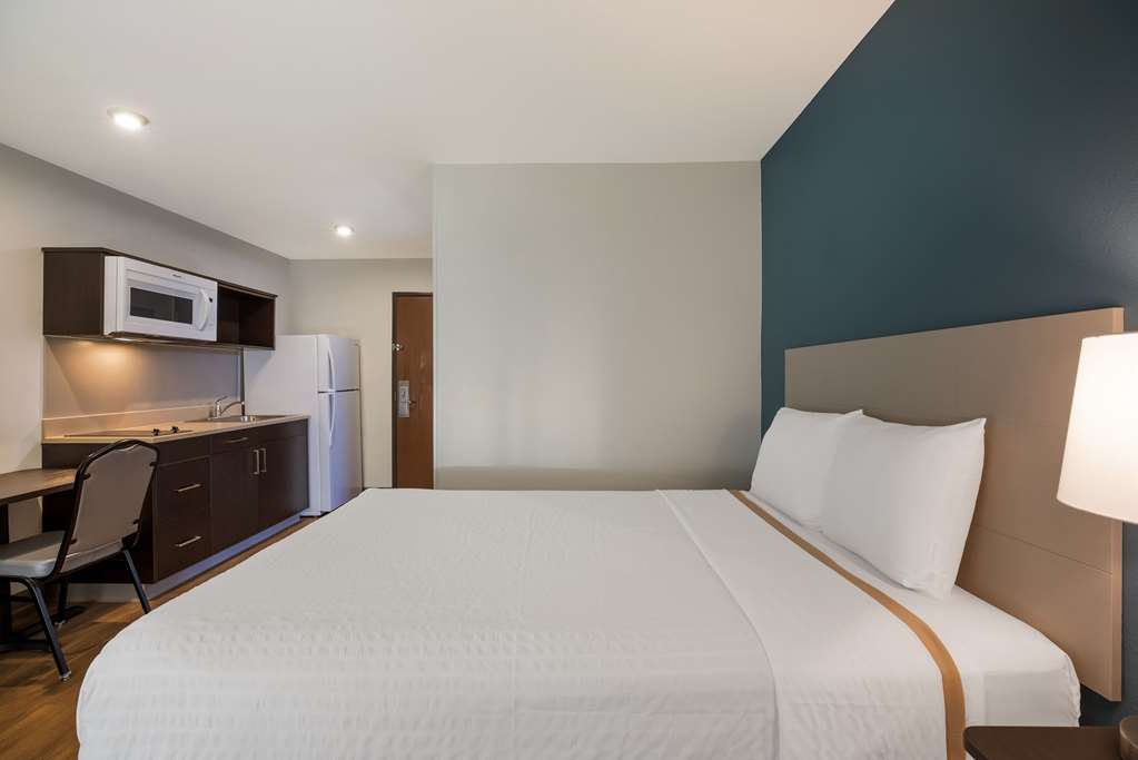 WoodSpring Suites Orlando North Maitland - photo 11
