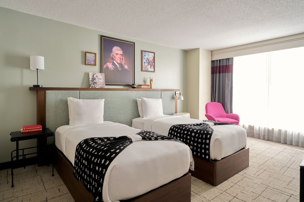 Hotel Rendale Washington DC - photo 8