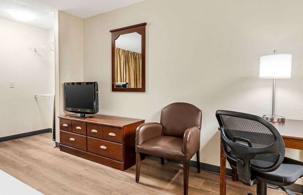 Extended Stay America Suites Dayton North - photo 23