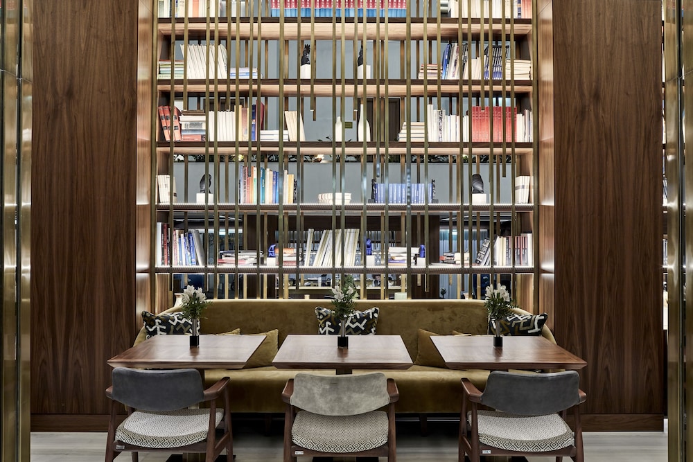 מזון ומשקאות