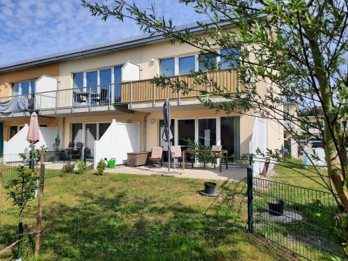 Küstenwald Ferienwohnung Küstenfuchs — 4-Star Luxury Hotel in Gelbensande, Germany