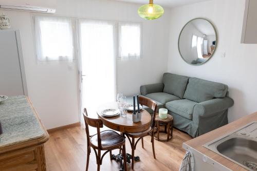 La Tiny Sleep in la Ciotat in La Ciotat, France