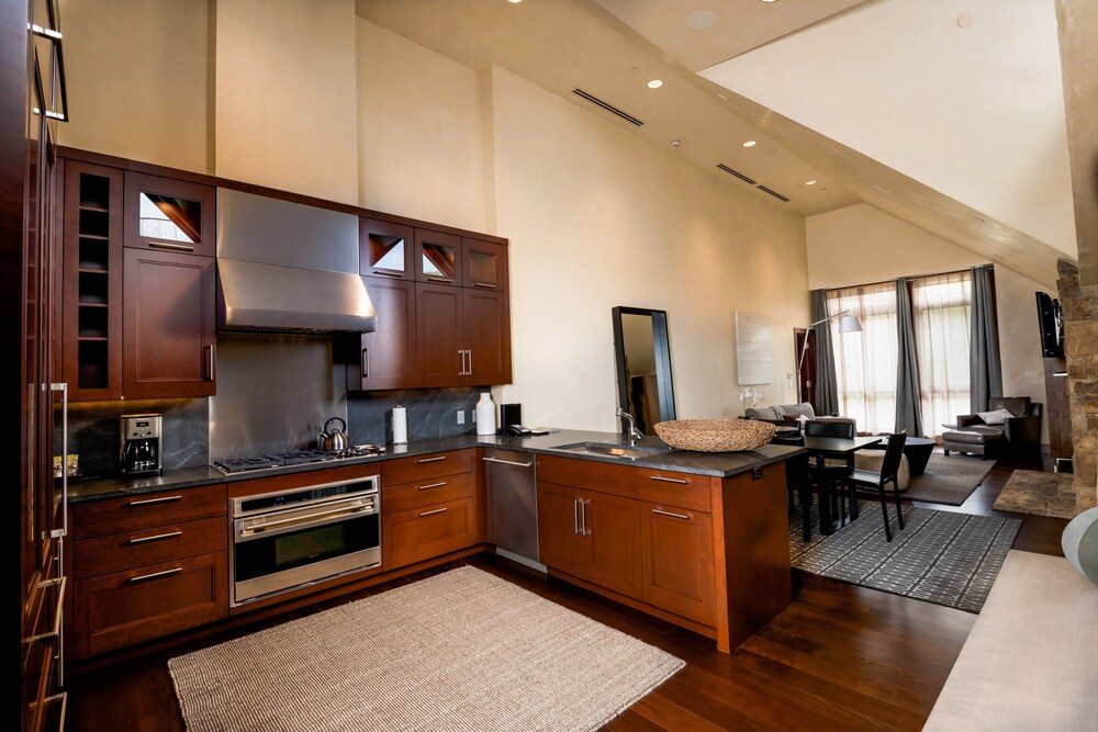 Elevation Resort Residences at Solaris - photo 21
