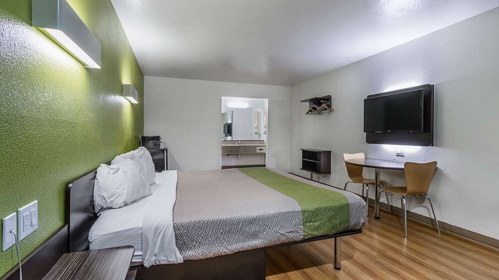 Motel 6 San Marcos TX North - photo 12