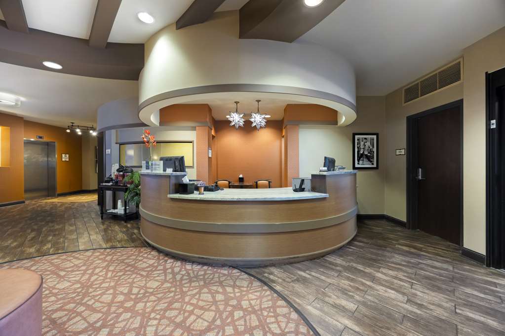 Best Western Plus Tupelo Inn & Suites - photo 3