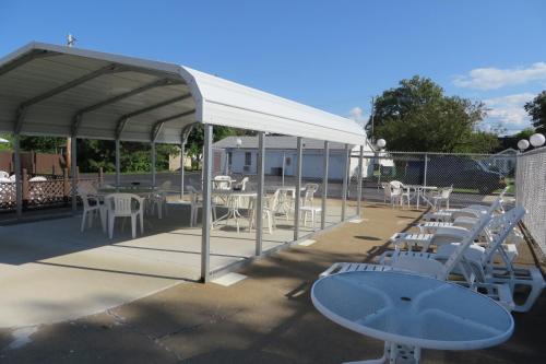 Seacrest Motel - photo 26