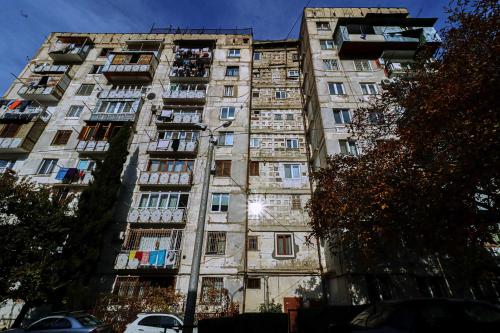 Charming 3BR Apartment In Central Tbilisi
