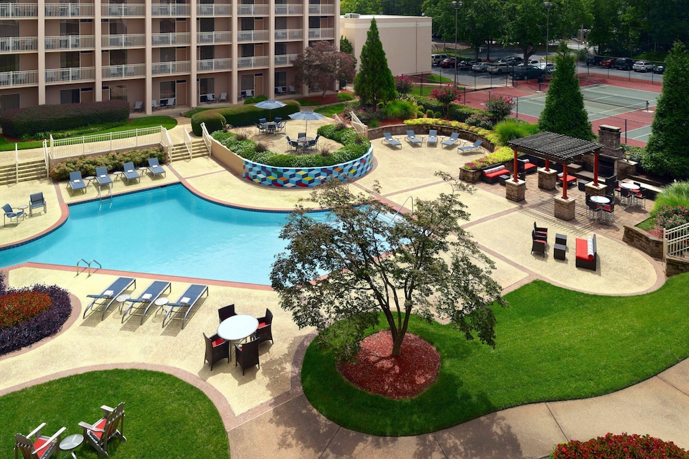 Atlanta Airport Marriott - photo 32