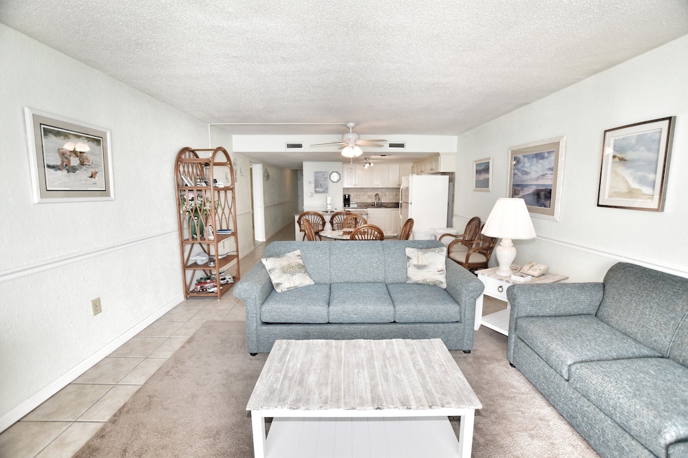 0512 Waters Edge Resort 3 Bedroom Condo by RedAwning - photo 22