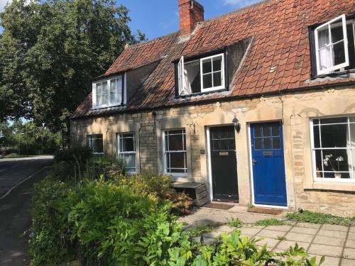 Ham Tree Cottage — 4-Star Luxury Hotel in Trowbridge, United Kingdom