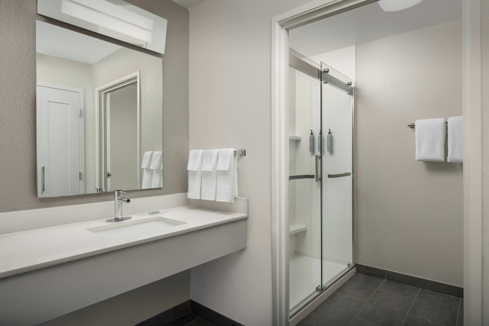 Courtyard by Marriott Dayton Beavercreek - photo 25