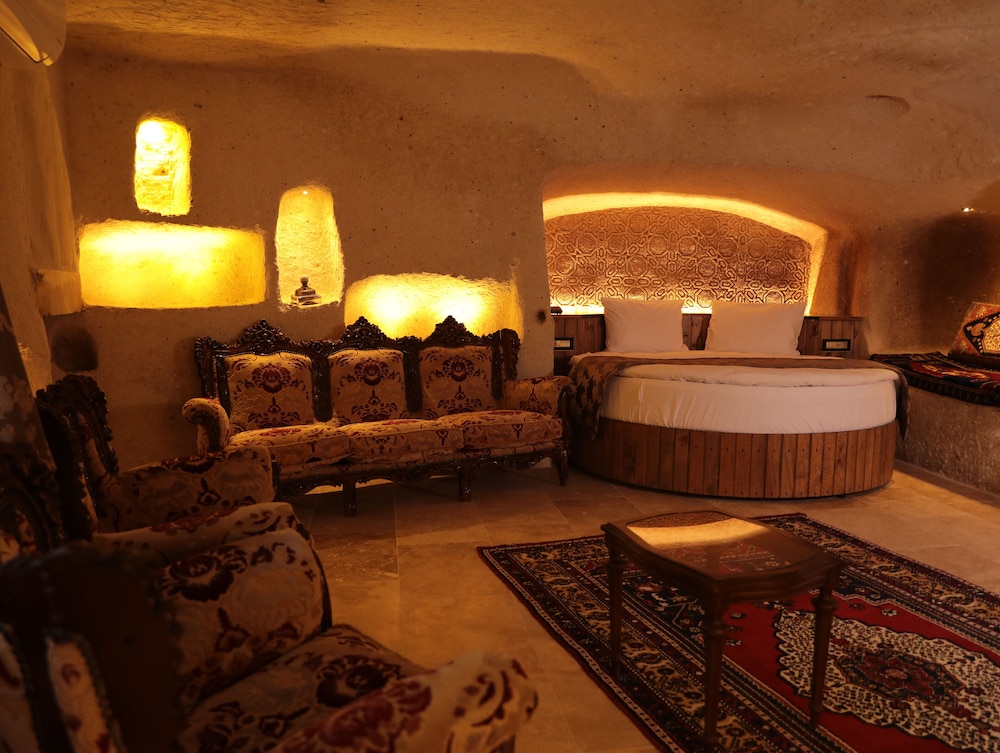 Hira Cave Hotel — Goereme — photo 4