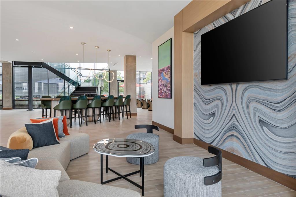Cambria Hotel Austin Downtown - photo 8