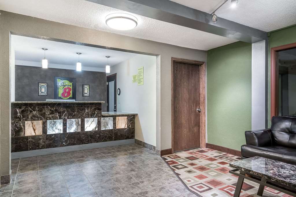 Super 8 by Wyndham Rice Lake - photo 3