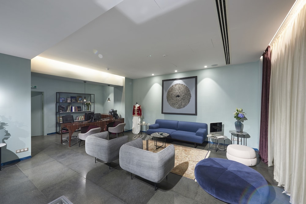 M Suite Hotel — hotel in Algiers