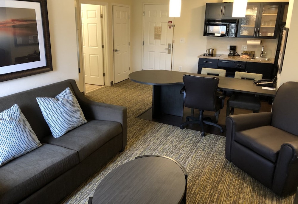 Candlewood Suites Greenville NC by IHG - photo 16