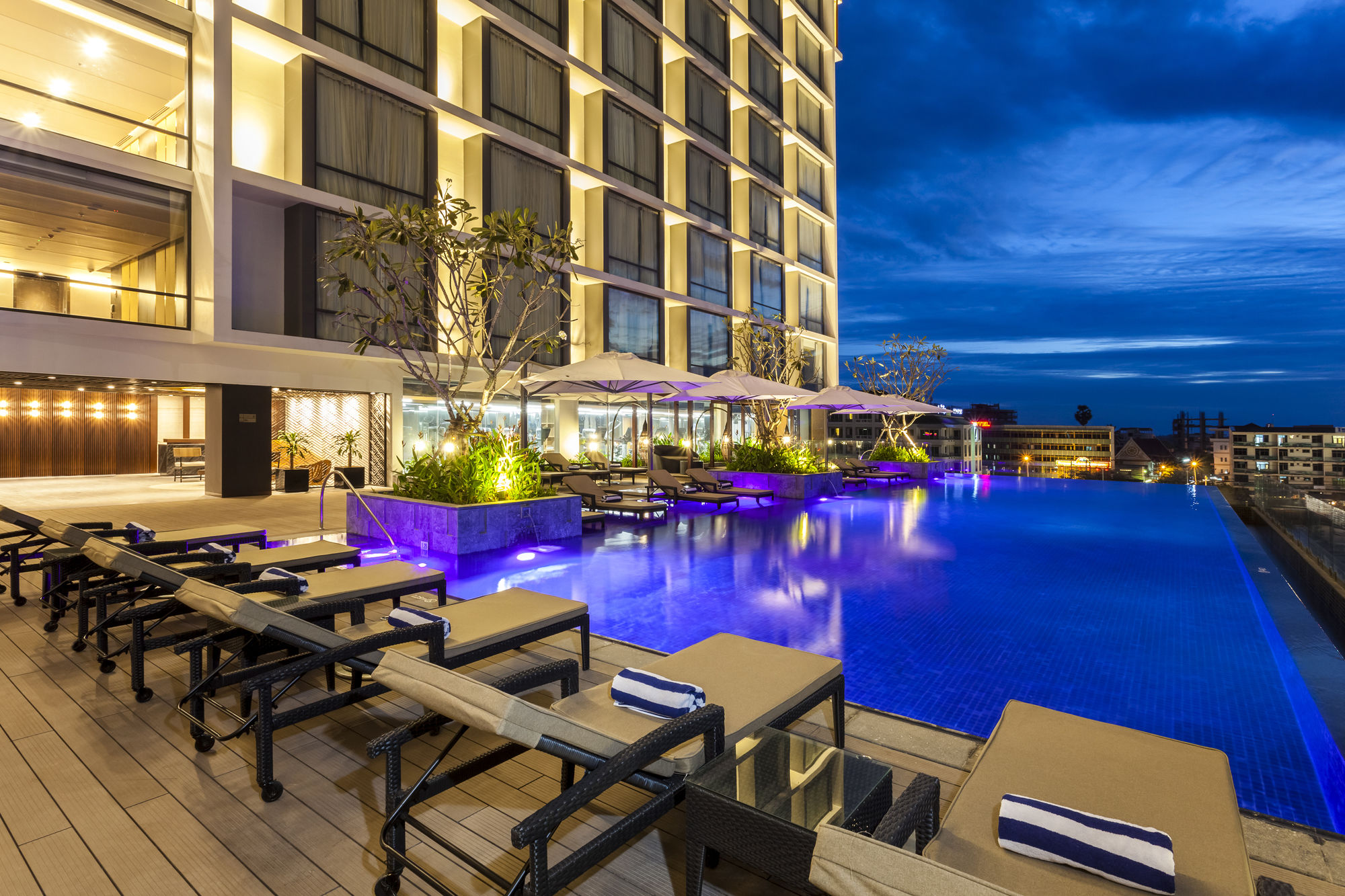 Crowne Plaza Vientiane by IHG — 5-Star Luxury Hotel in Vientiane, Laos
