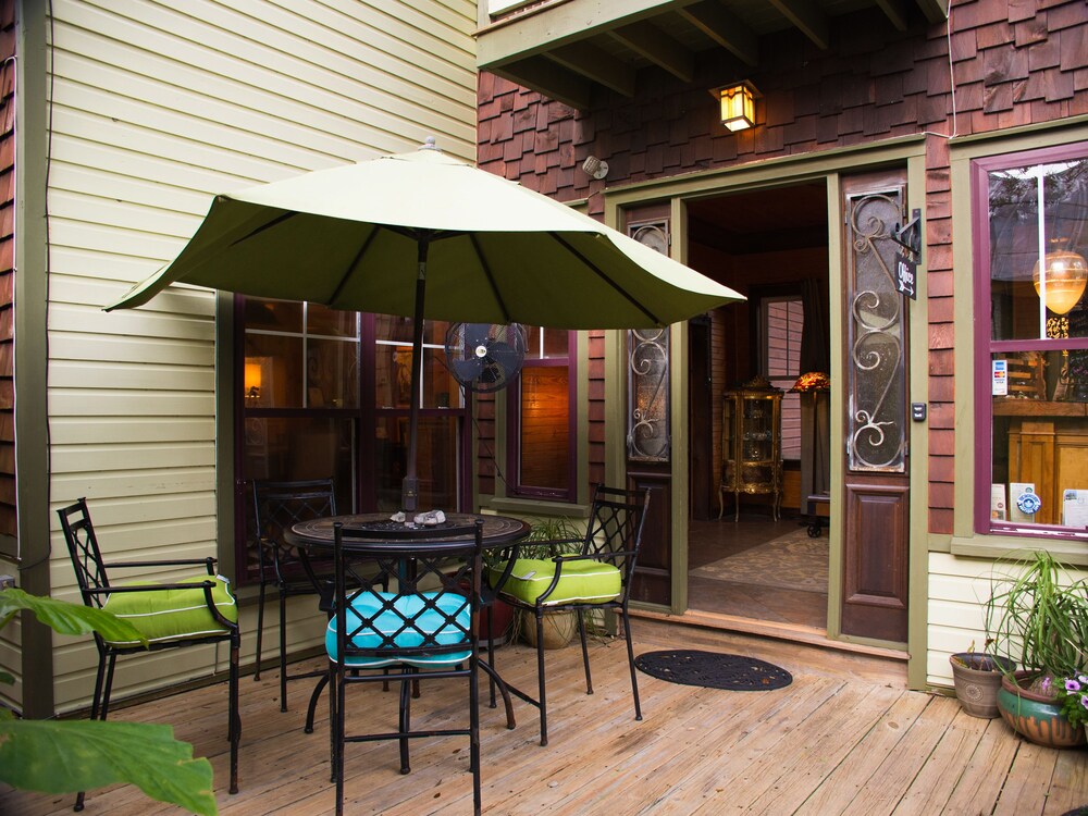 Beachside Boutique Inn - photo 31