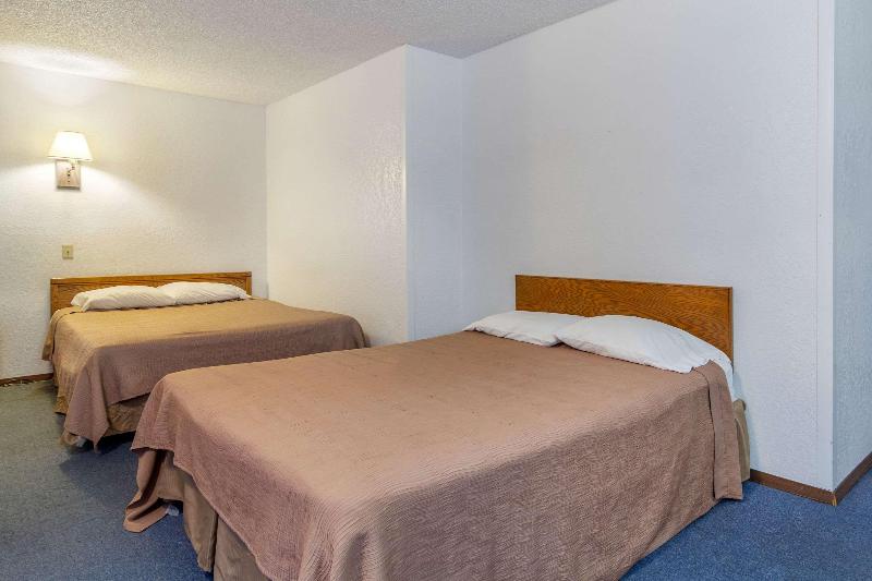Rodeway Inn Brighton - photo 18