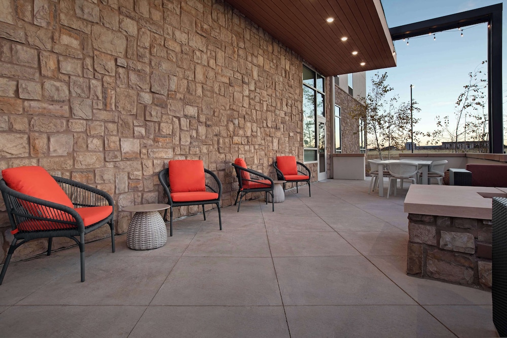 Hilton Garden Inn Denver Airport Tower Road - photo 34