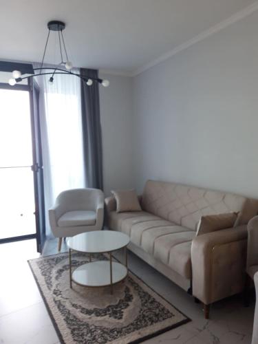 1 Bedroom Apartment With Sea And River Views