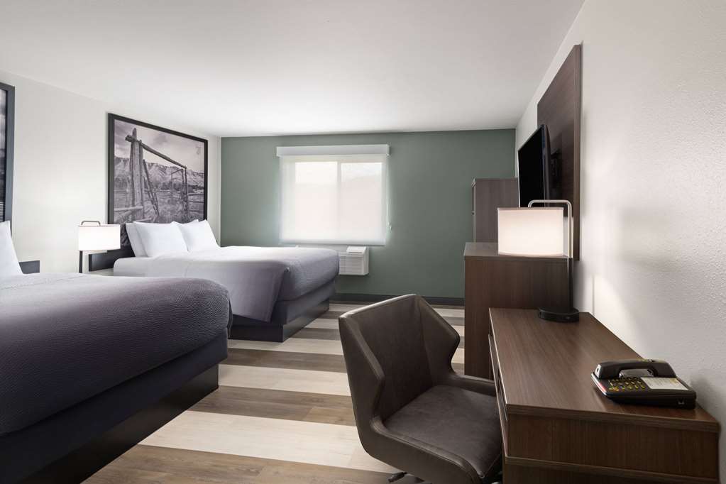 Super 8 by Wyndham Big Timber - photo 11