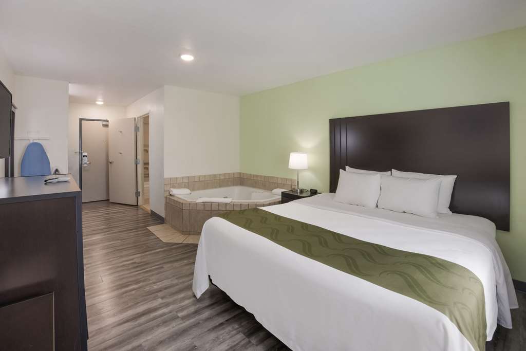 Quality Inn & Suites Clayton NM - photo 20