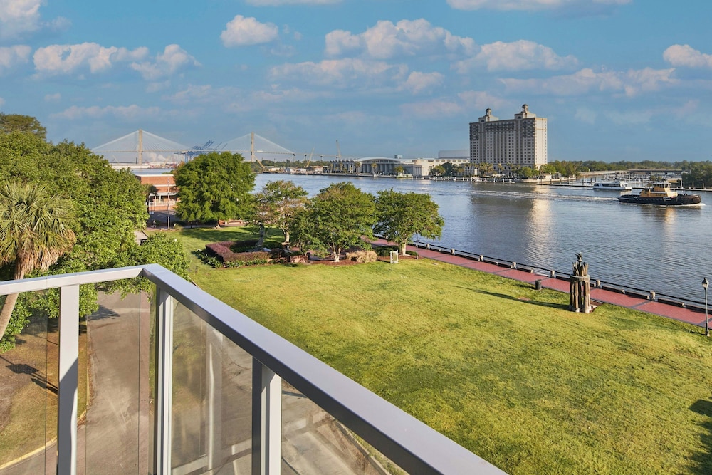 AC Hotel Savannah Historic District - photo 26