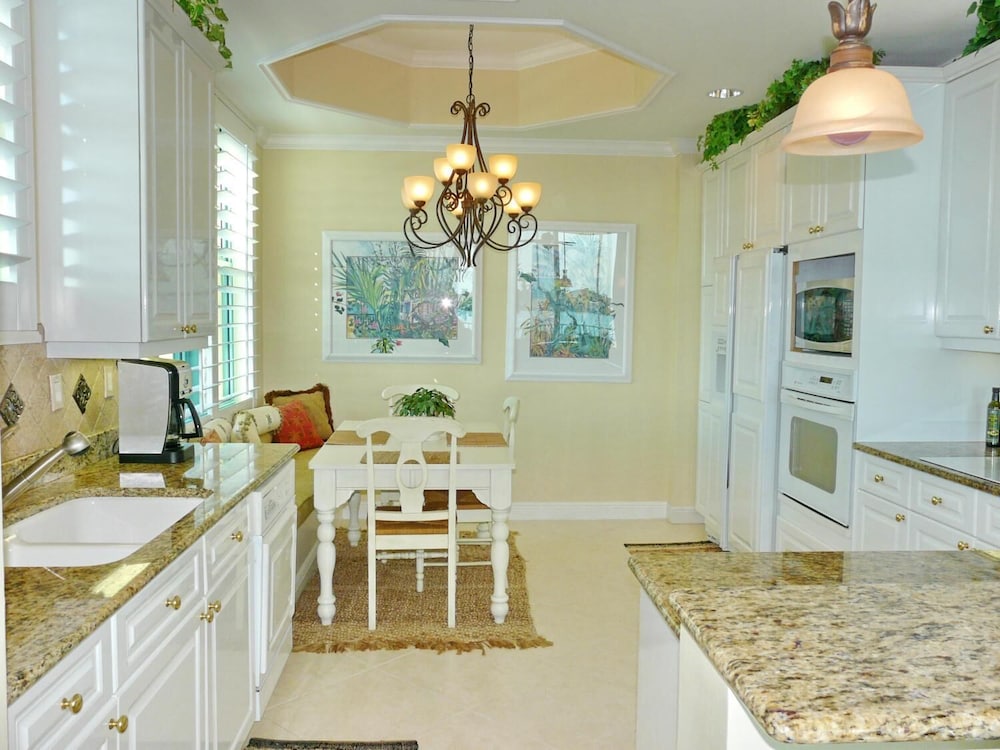 Pier 81 South Unit 204 Marco Island - photo 9