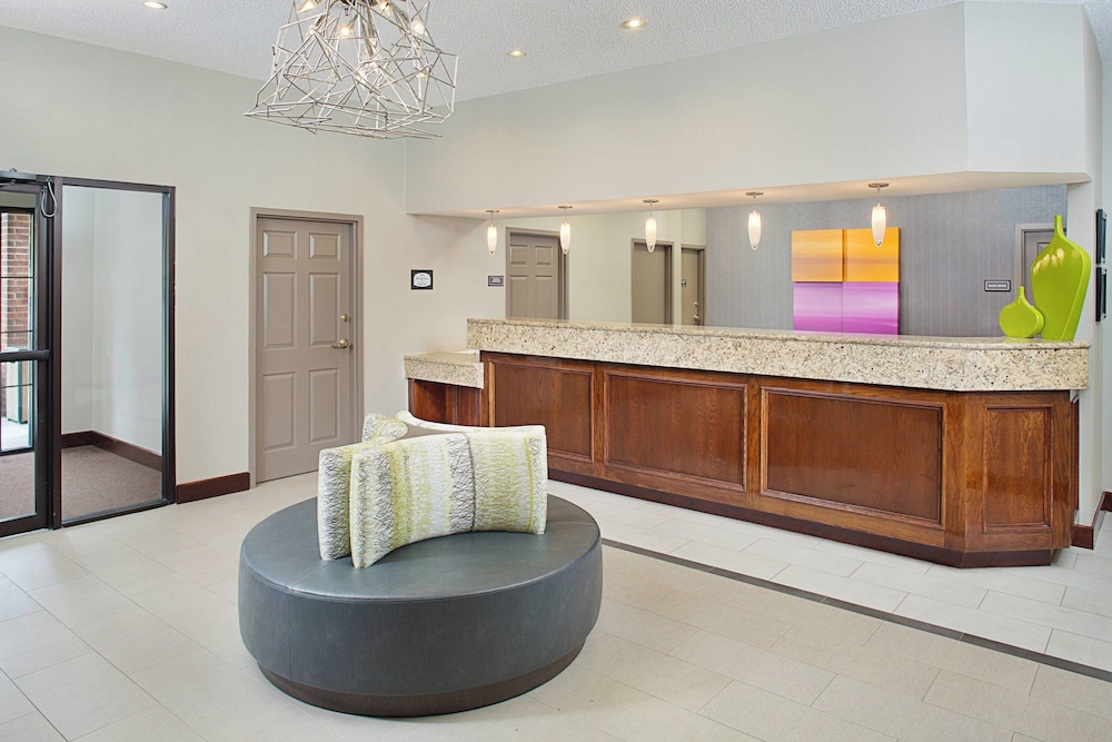 Residence Inn by Marriott Addison - photo 5