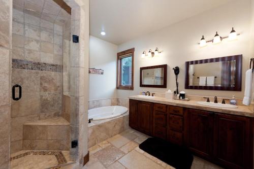 Twilight 48 Penstock Court - photo 45
