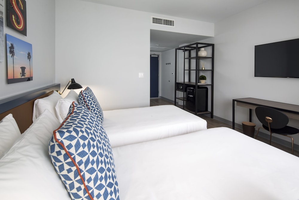 Hotel Rendale Miami Beach - photo 27