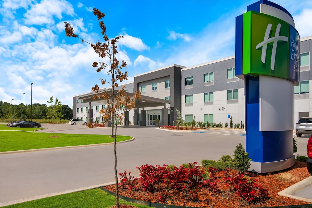 Holiday Inn Express & Suites Springdale Fayetteville Area - photo 56