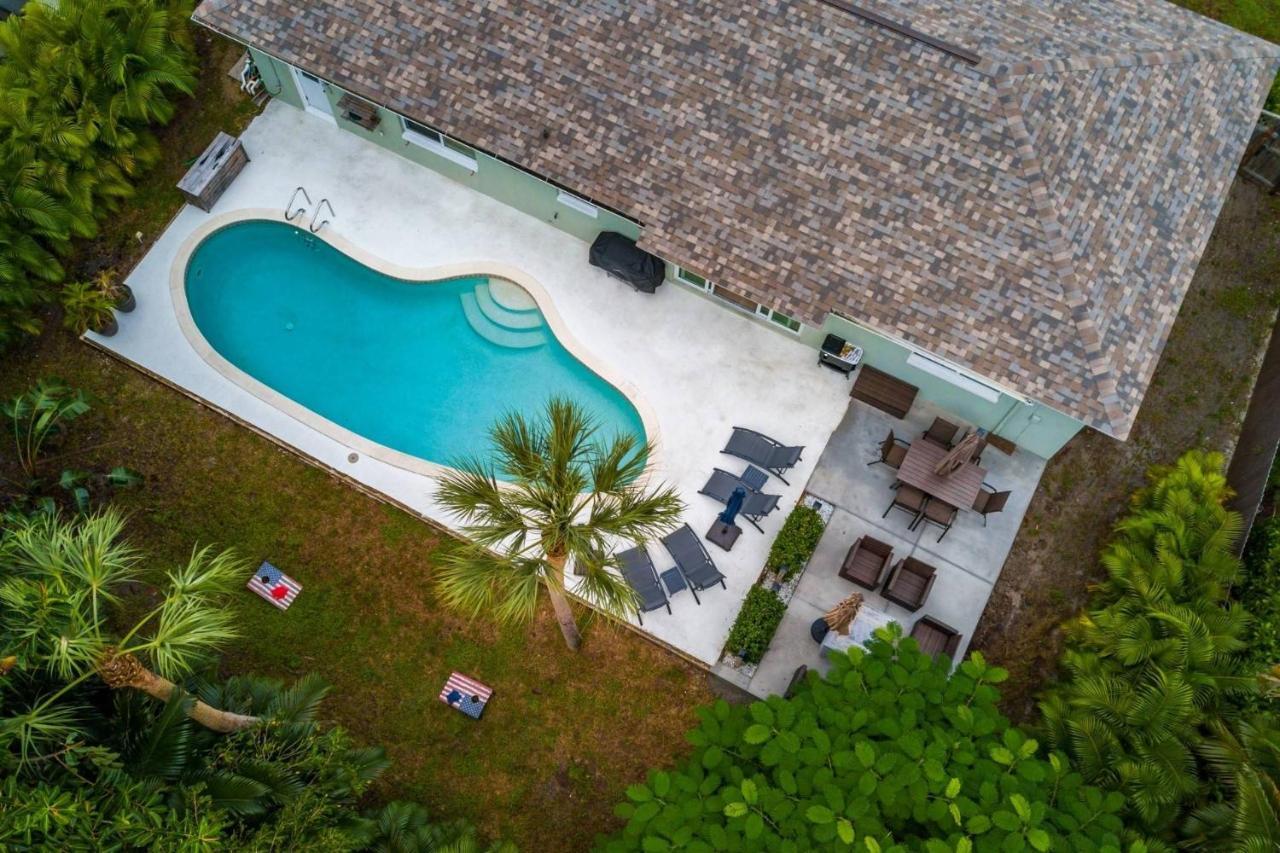 Sea Turtle - carbon neutral hotel in Marco Island