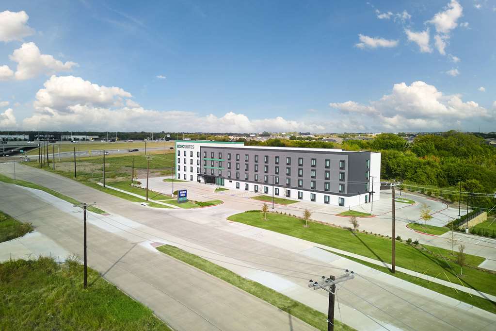 ECHO Suites Extended Stay by Wyndham Dallas Plano Frisco - photo 11