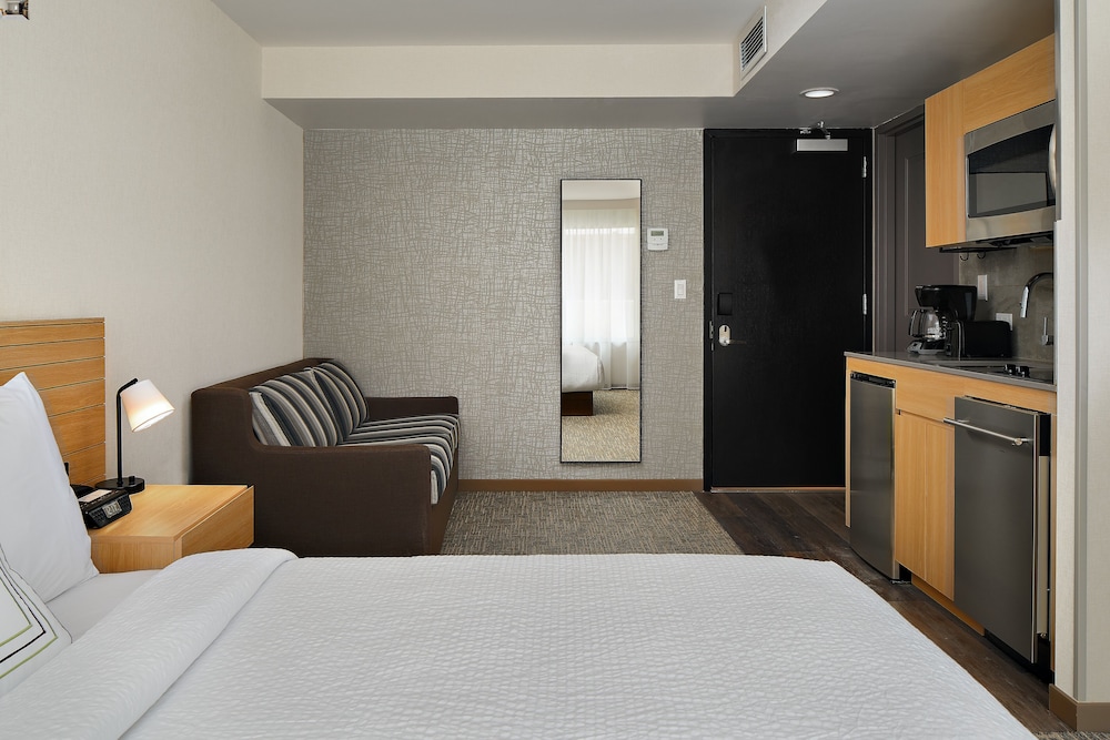 TownePlace Suites by Marriott New York Manhattan - photo 6