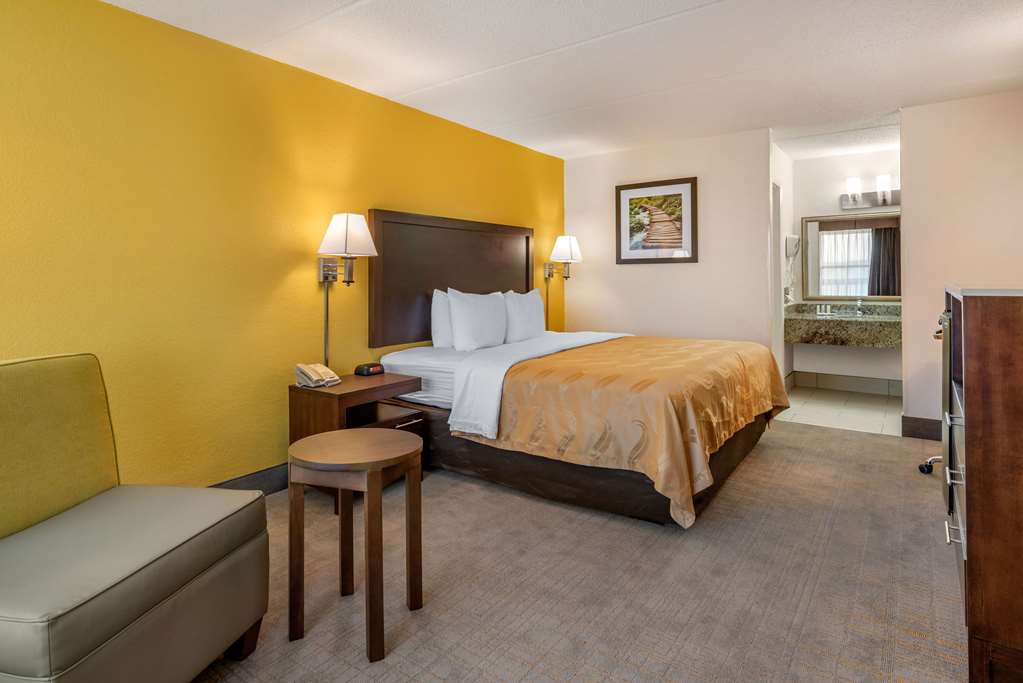 Quality Inn & Suites Palatka Riverfront - photo 9