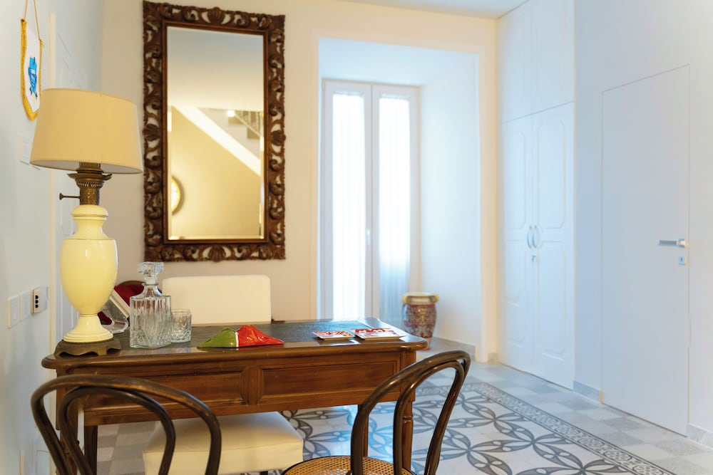 Alma Regina Relais - last minute hotel in Naples