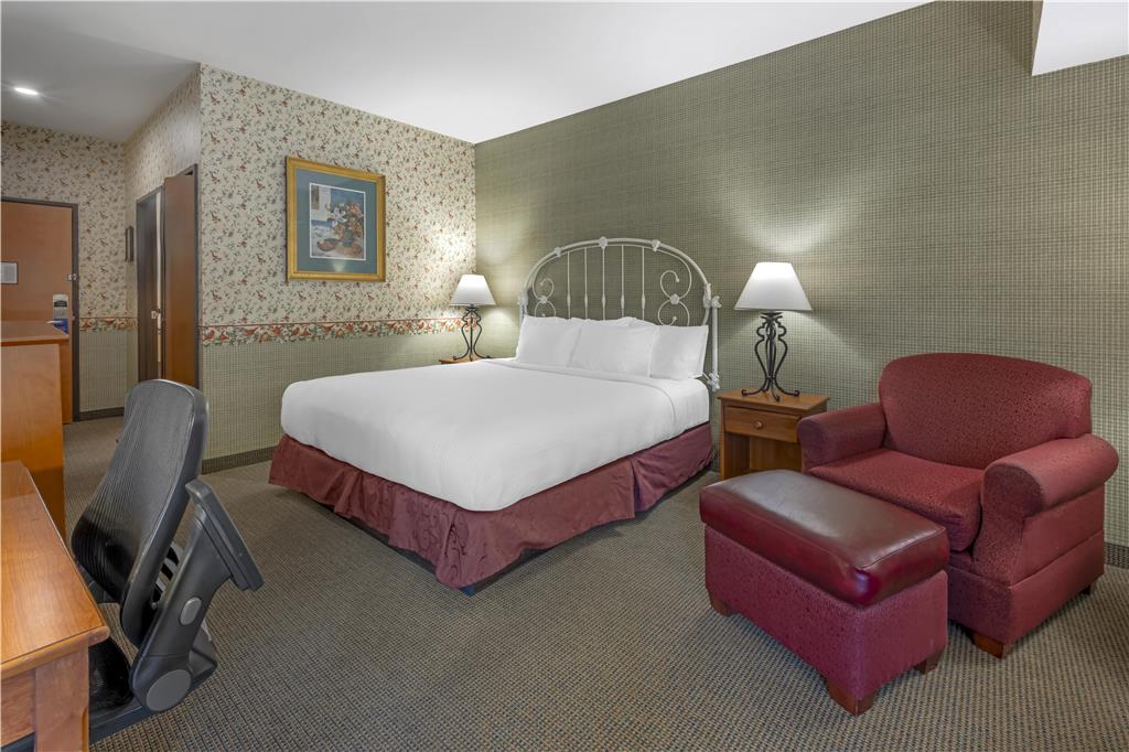 Best Western Bronco Inn - photo 25