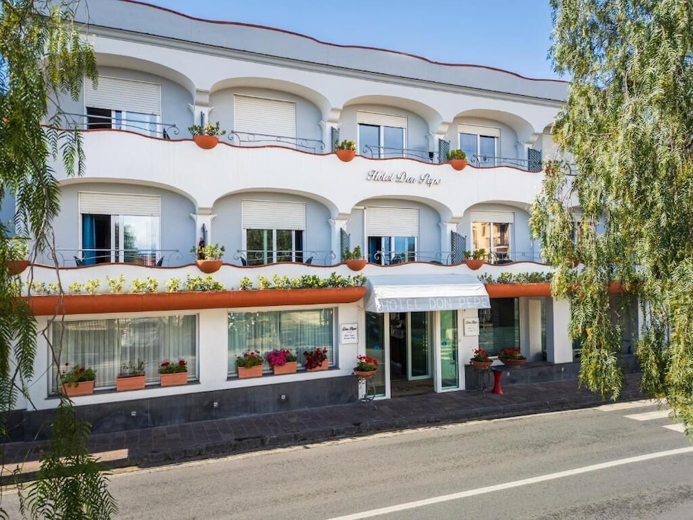 Hotel Don Pepe Terme and Beauty Farm — hotel in Lacco Ameno