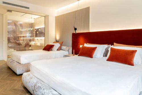 Donna Giacinta Luxury Accomodation — 4-Star Luxury Hotel in Bari, Italy